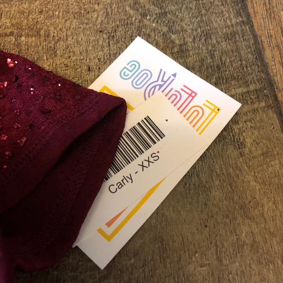 Lularoe Elegant Carly- xxs - Picture 3 of 3